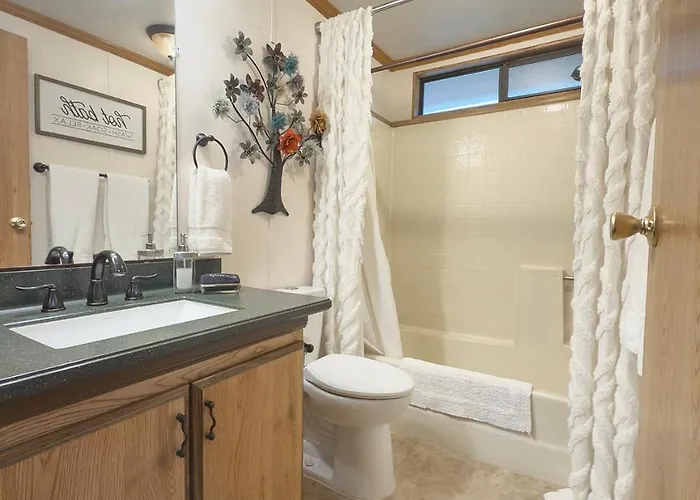 Holiday home Pinewood Canyon Cabin! *