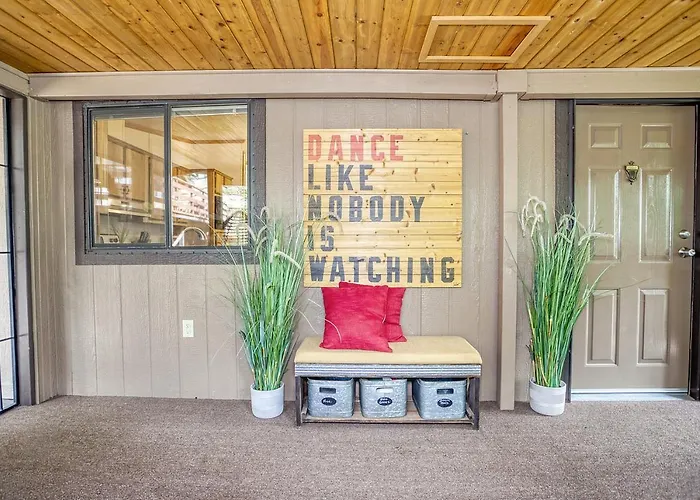 Pinewood Canyon Cabin! Holiday home Munds Park